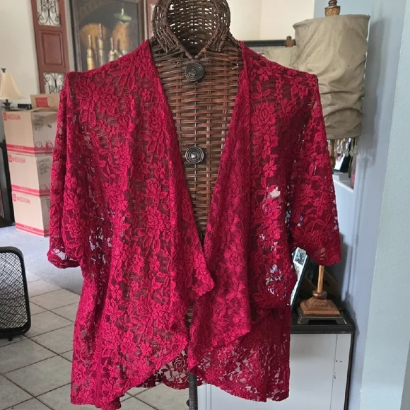 Red Lace Open-Front Cardigan - Picture 2 of 8